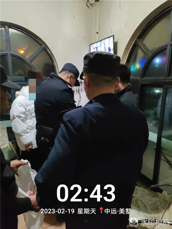 2.2 2.2